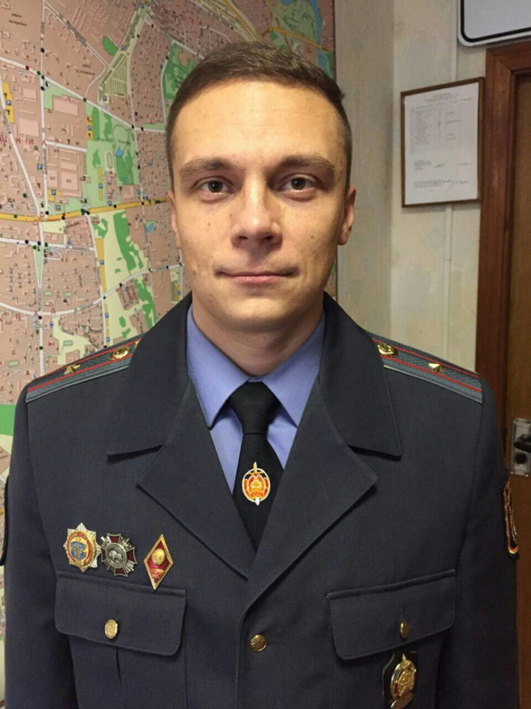 Инспектор ДПС ОГАИ Фрунзенского РУВД г. Минска майор милиции Константин Литовченко